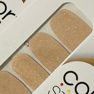 New Color Street “Champagne Hour” Sheer Champagne Gold Glitter Nail Strips